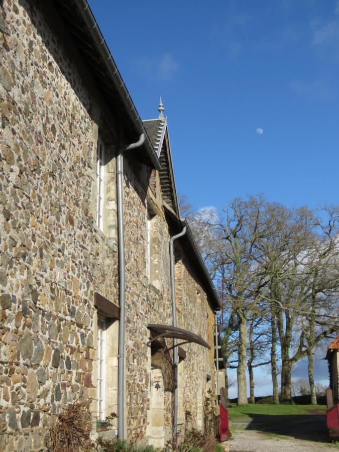 La Synchronicite - Chambres D'Hotes Saint-Sauveur-Villages Екстер'єр фото