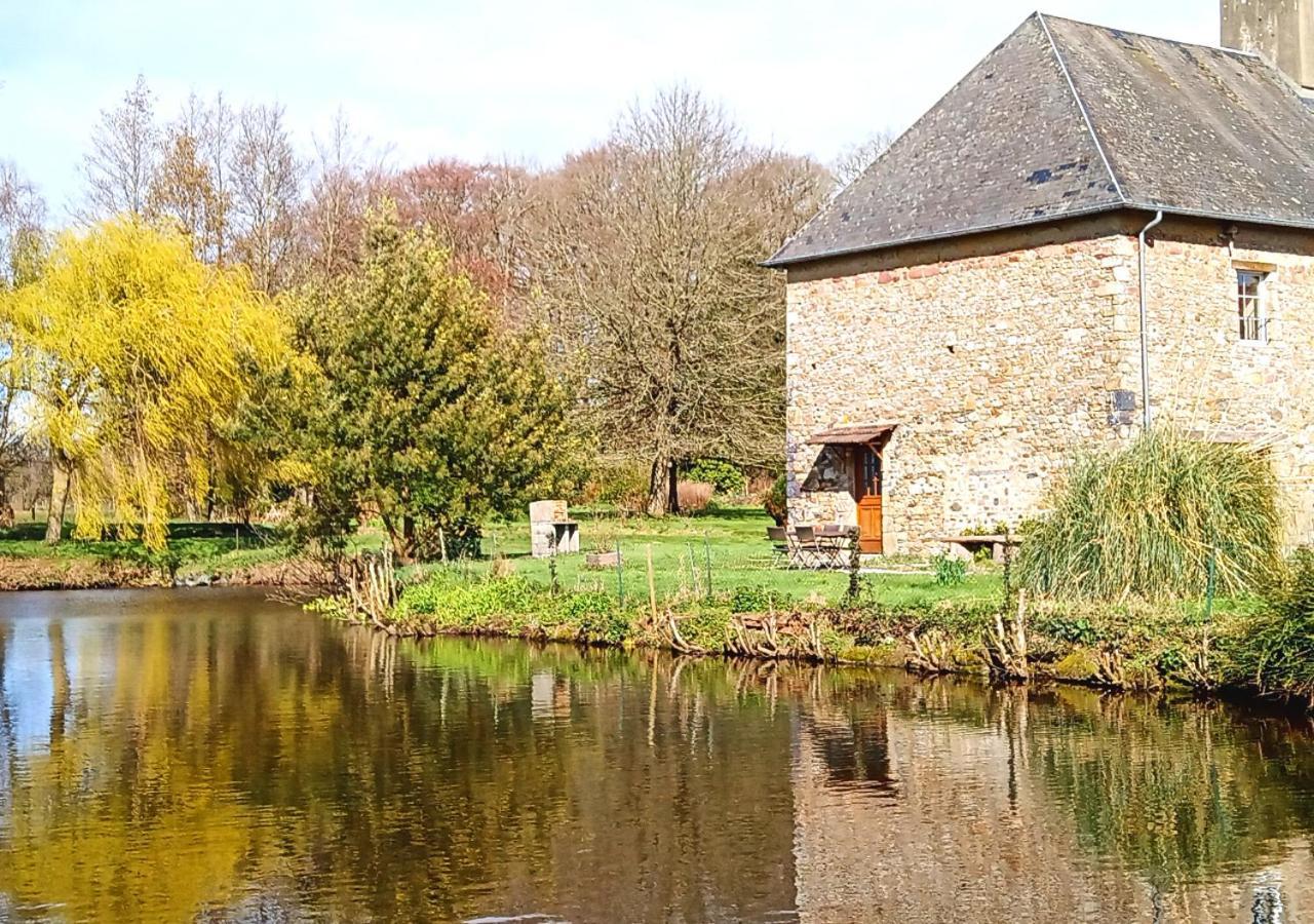 La Synchronicite - Chambres D'Hotes Saint-Sauveur-Villages Екстер'єр фото