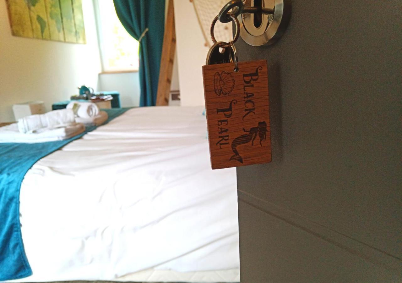 La Synchronicite - Chambres D'Hotes Saint-Sauveur-Villages Екстер'єр фото